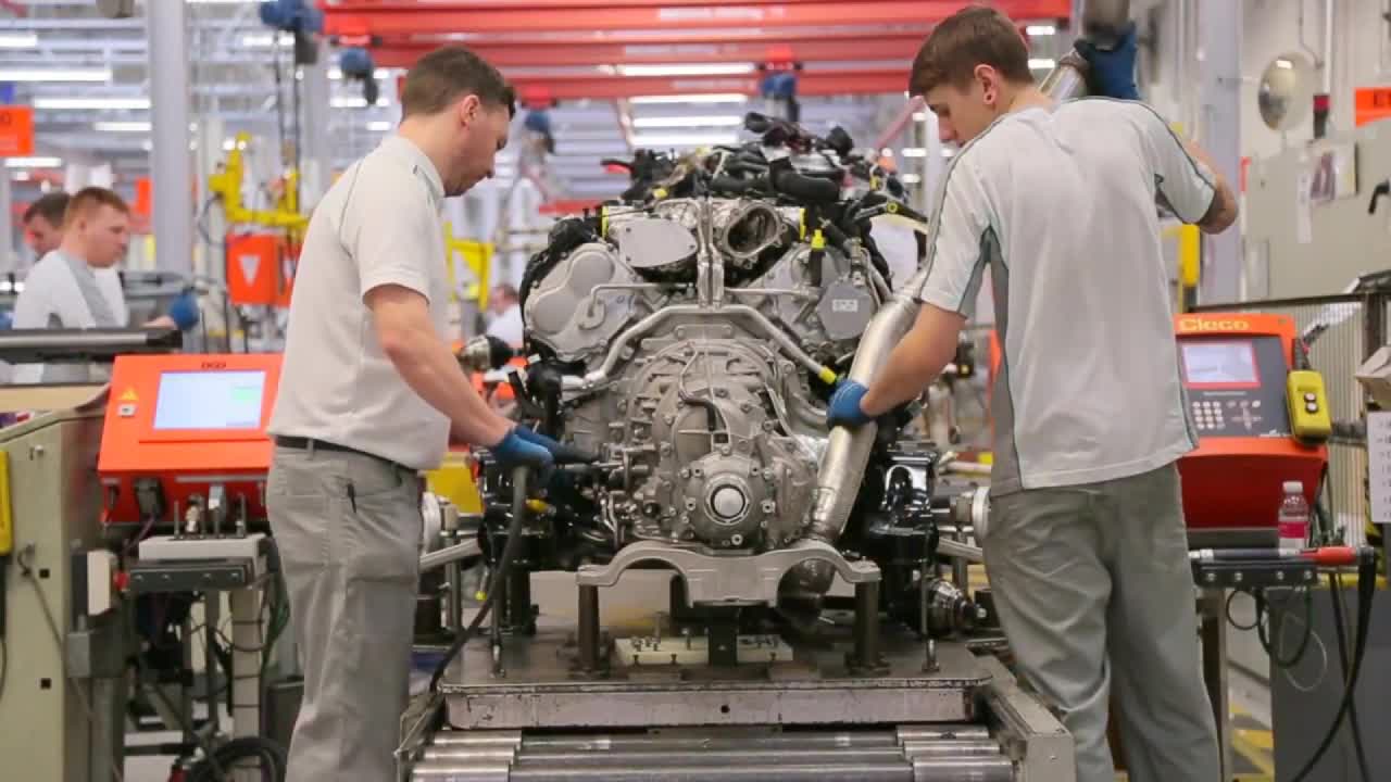 【添越评测】宾利添越评测_最新添越车型详解-易车网