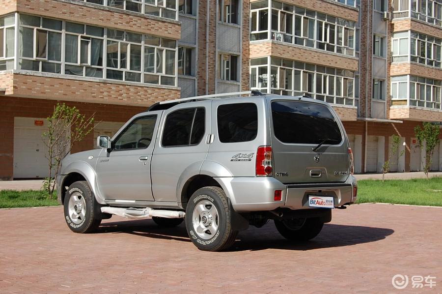 东风·郑州日产  奥丁 2007款  2013款  2007款  豪华型 4wd 柴油
