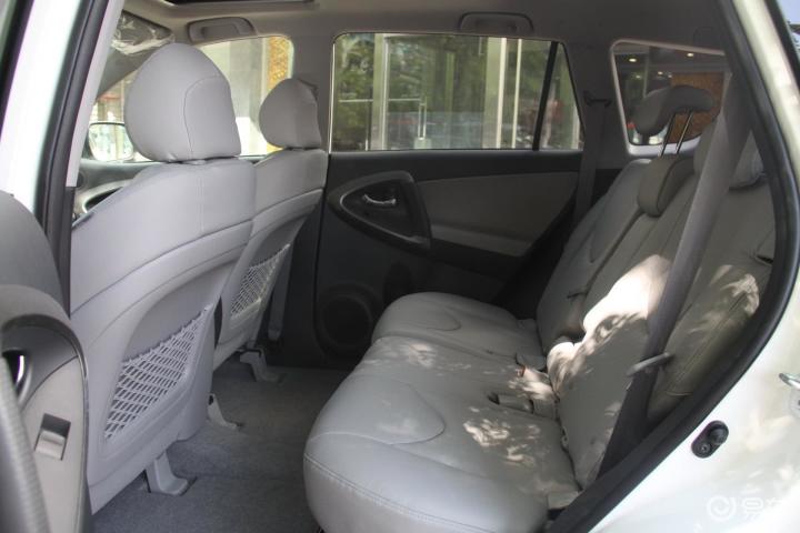 【丰田rv4综合优惠5.8万另送万元礼包_博诚汽