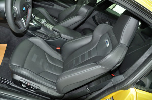 宝马M4驾驶员座椅