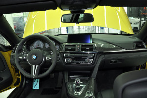 宝马M4完整内饰（中间位置）