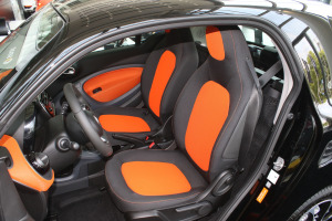 fortwo(进口)驾驶员座椅