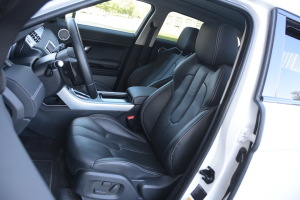 揽胜极光驾驶员座椅