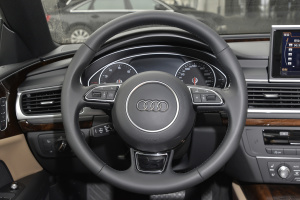 奥迪A7方向盘