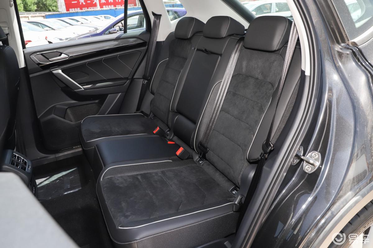 【探岳2019款380tsi 双离合 四驱 尊贵型 国vi后排座椅汽车图片-汽车