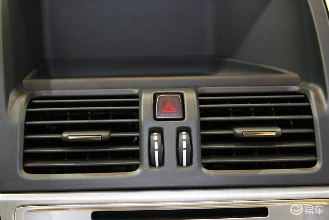 XC60-内饰图片后排空调出风口