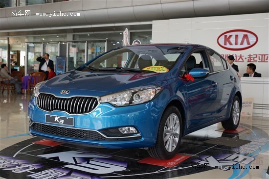 大批私营企业倒闭,高中帅哥男生,安然宣传单,记