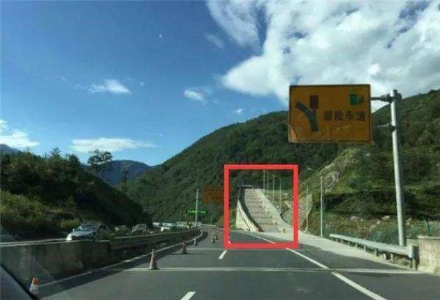 点击插入图片