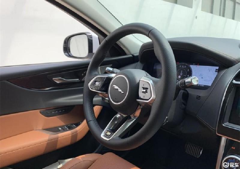 捷豹xel 2020款 2.0t 250ps 豪华运动版