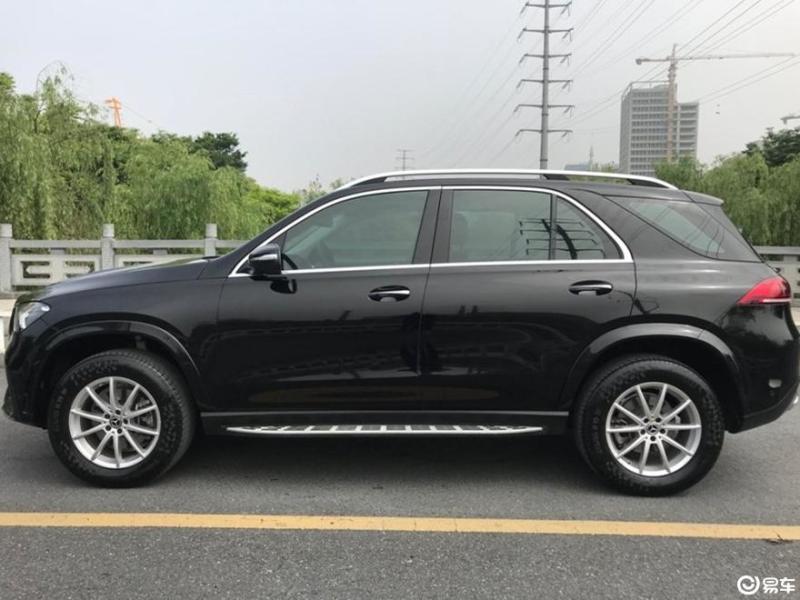 奔驰gle 2021款 gle 350 4matic 时尚型