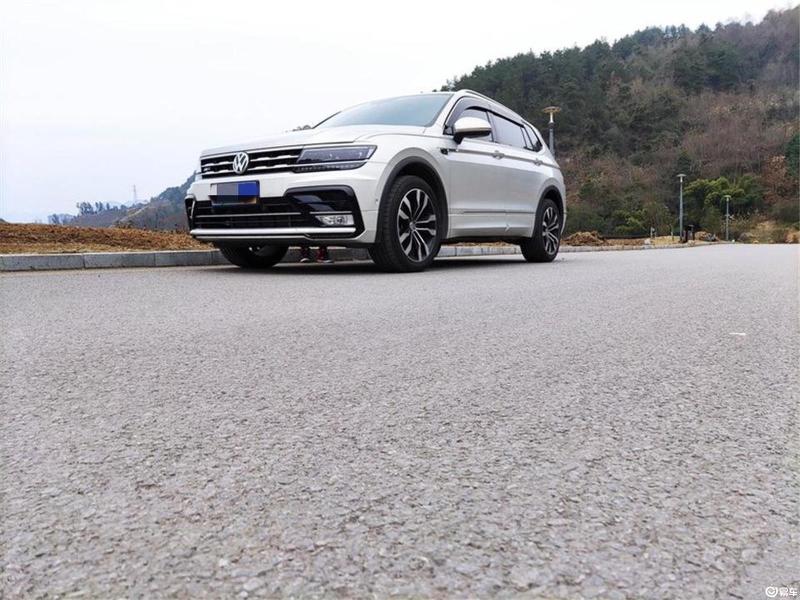 2021款途观lrline旗舰版,途观l2021款旗舰版 途观l 2021款 330tsi 双离合 两驱 r-line旗舰版