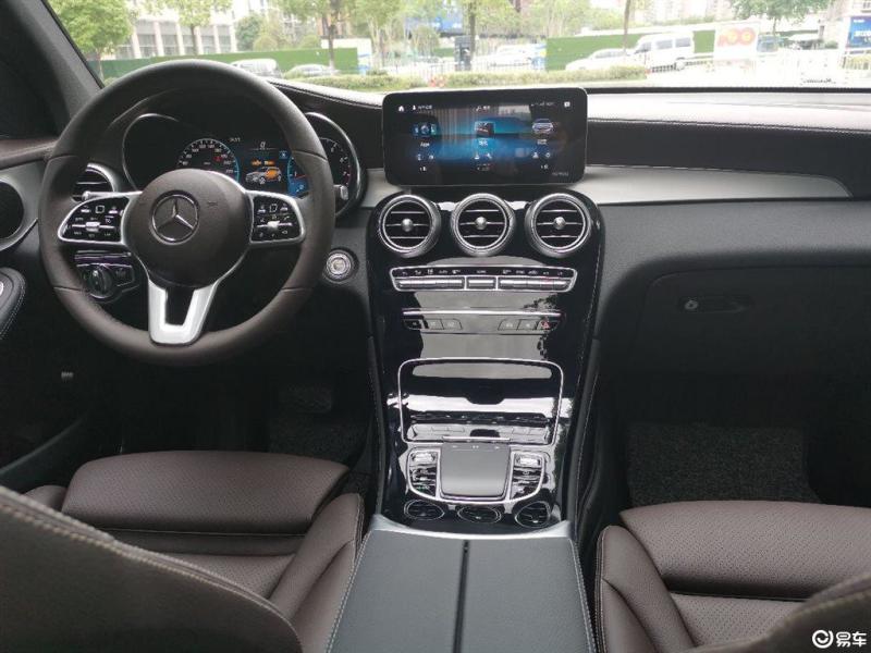 2021款奔驰glc260内饰,glc300奔驰2021款图片 奔驰glc 2021款 glc 260 l 4matic 动感版