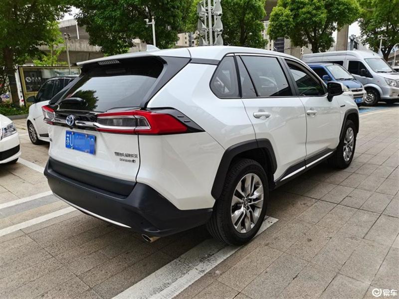 威兰达 2020款 双擎 2.5l e-cvt 两驱 豪华版