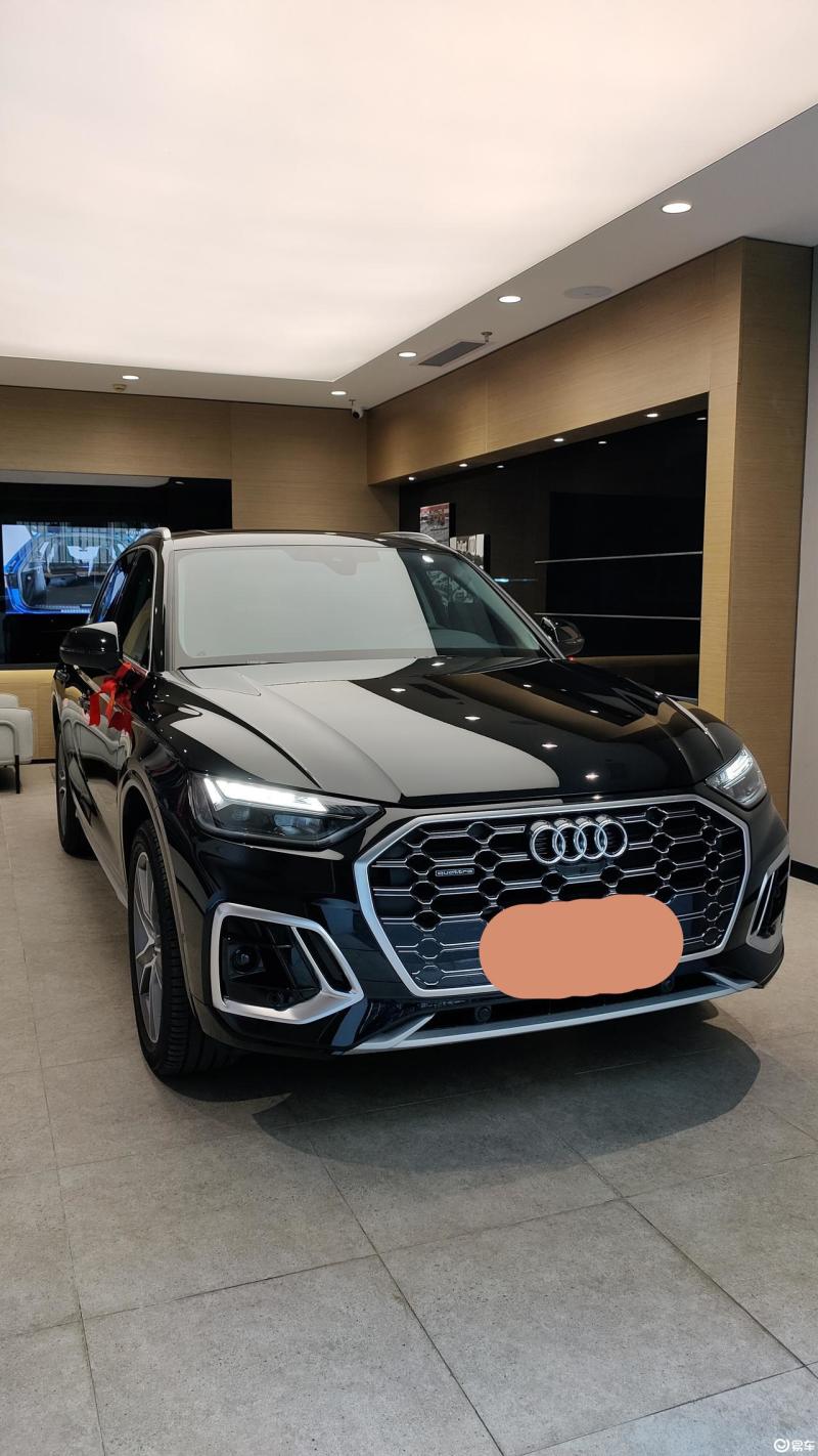 奥迪q5l 2021款 45 tfsi 豪华动感型