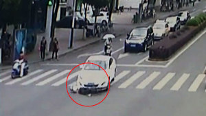 【视频】爆笑!泰国某品牌轮胎搞笑广告_行业视