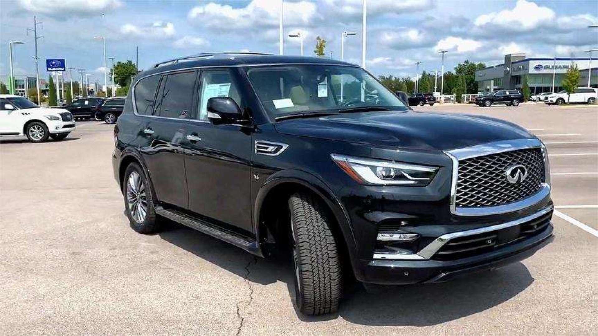 2021款英菲尼迪qx80实车展示,看后还想着途乐吗