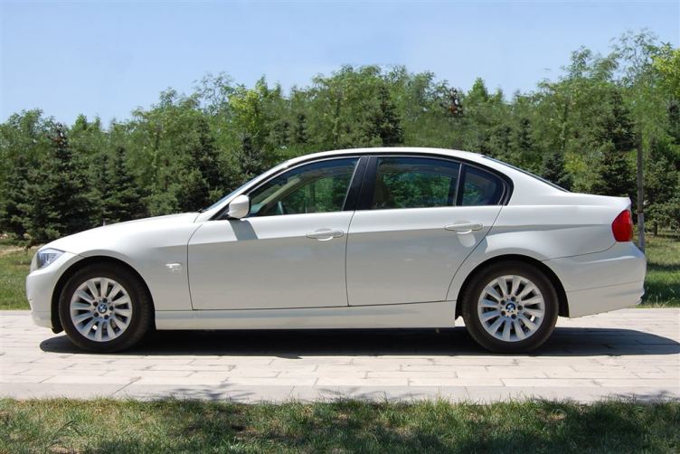 2009款 宝马3系 318i 进取型