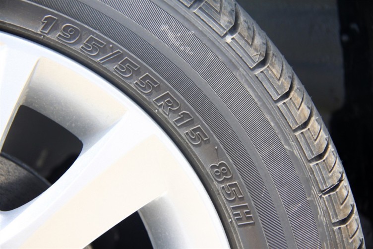 6 le—at 轮胎规格  看过凯越的人还看过