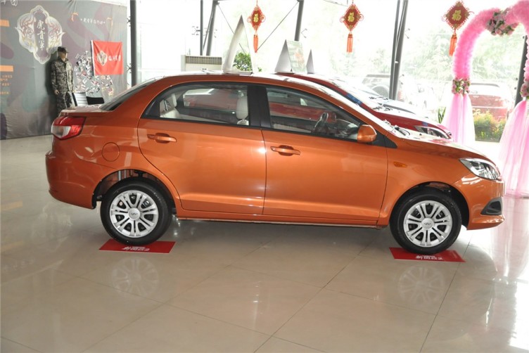 风云2 2013款 三厢 1.5l 手动 快意版