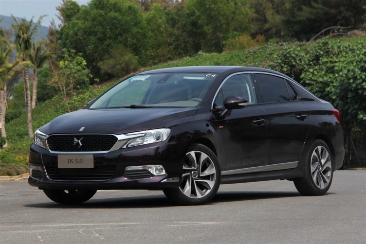 ds 5ls 2014款 1.6t thp200 尊享版