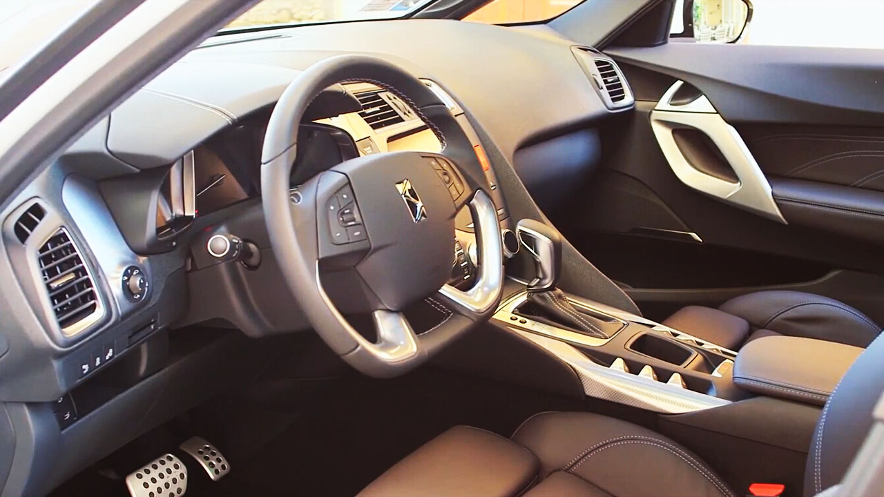 全新雪铁龙ds 5内饰赏析