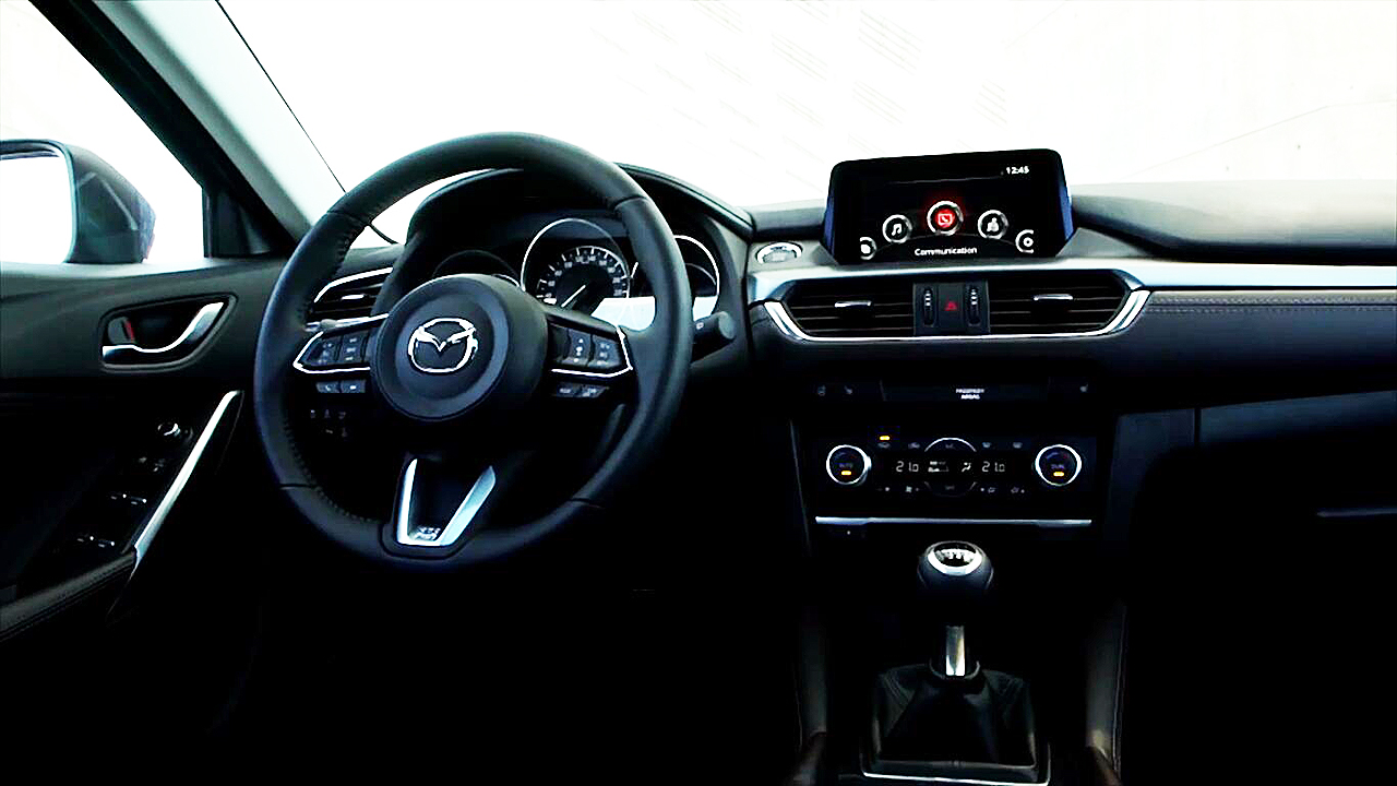 2017款马自达6轿车/旅行车