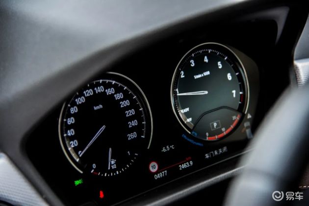 宝马x2座椅-仪表盘-后排-易车