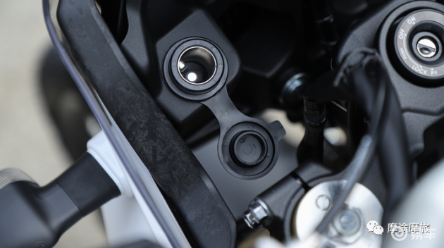悬吊系统是什么冒险越野拉力机车，雅马哈Tenere700摩托实车鉴赏_https://www.jmylbn.com_新闻资讯_第12张