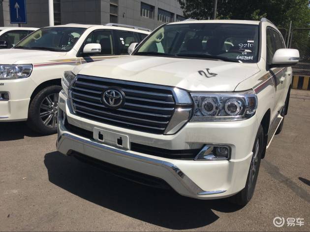 老款兰德酷路泽(陆巡)