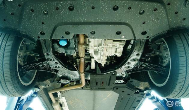 岚图free增程版底盘电机