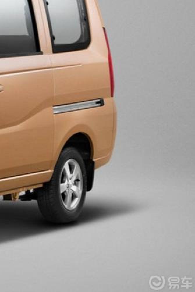 风景v3ev版本可以改装一套皮质座椅吗?价格多少钱