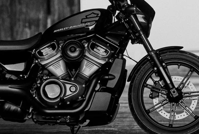 动力方面搭载水冷revolution64 max 975t发动机.