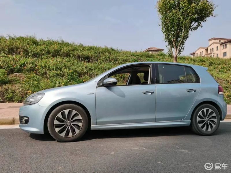 6 9万推荐4款适合女生开的二手车 前2款靓丽后2款个性 车平台