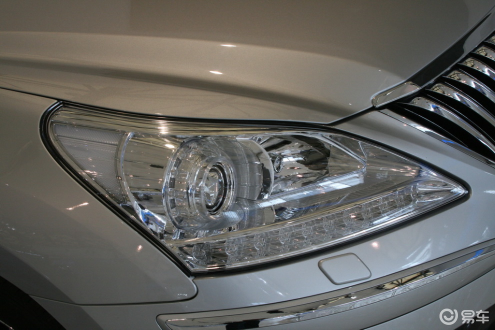 现代雅科仕vs460