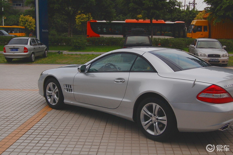 汽车图片 奔驰 进口奔驰 sl级 2002款 sl 350敞篷跑车 780_519