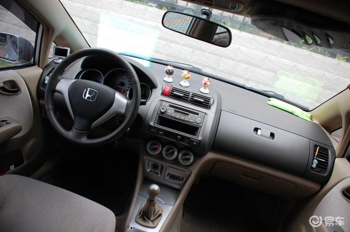 5l手动舒适版思迪 内饰