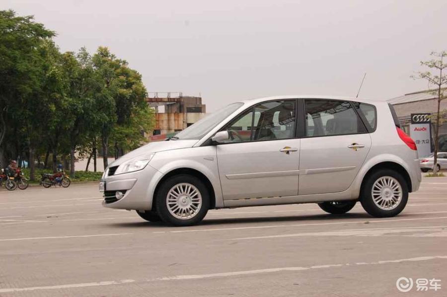 雷诺 风景 2007款  2012款  2011款  2007款  风景 风景 900_598