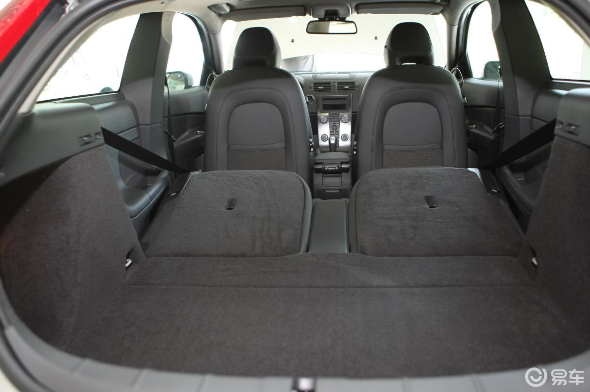 【沃尔沃c302006款2.4i空间汽车图片-汽车图片大全】-易车