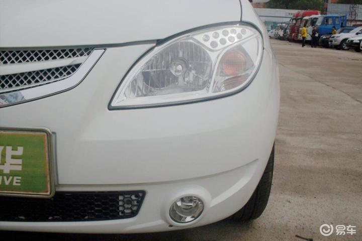 陆风风华 舒适型陆风风华外观