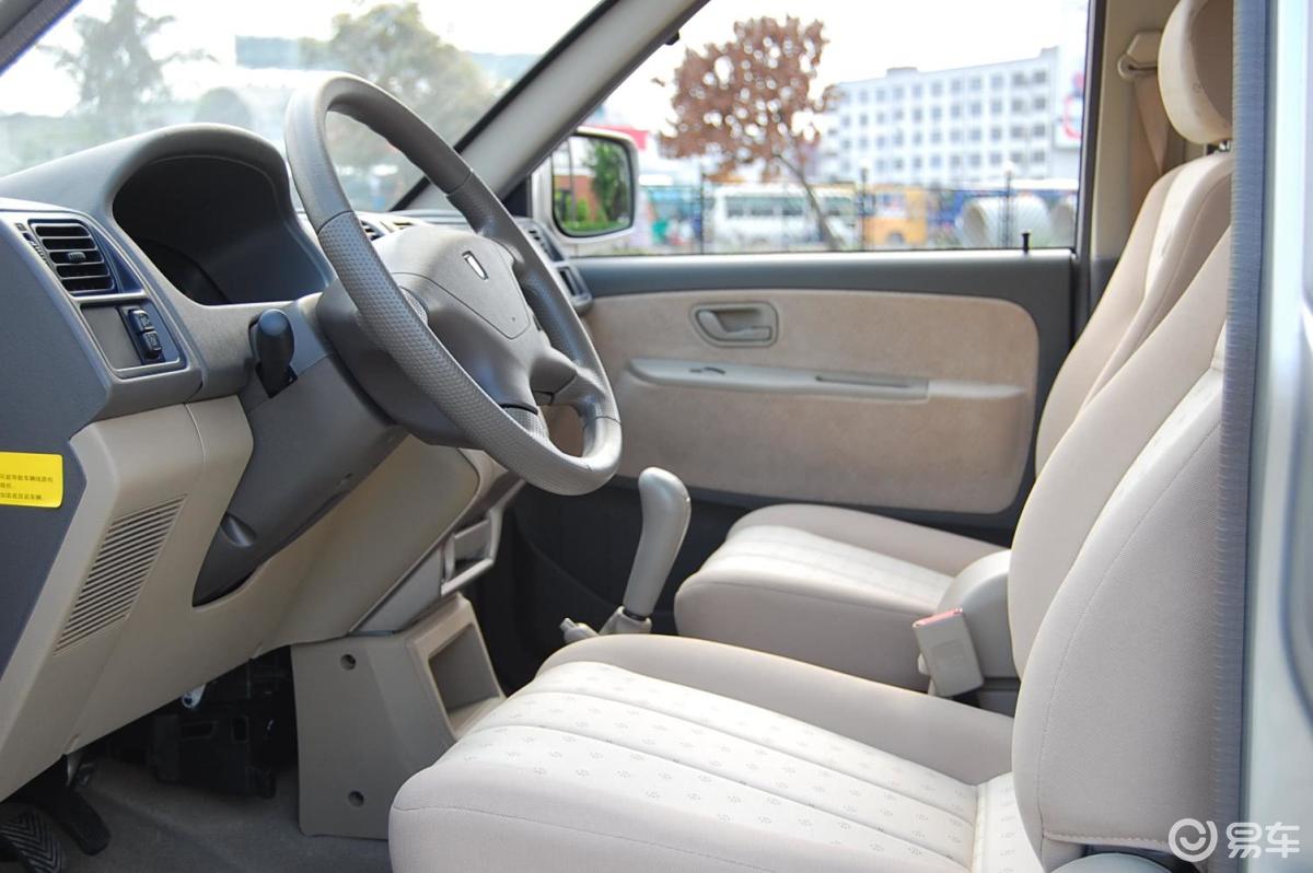 【富利卡2003款旗舰型(at)dn6445p内饰汽车图片-汽车图片大全】-易车