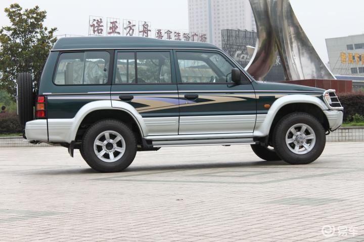 奇兵2.2手动两驱长丰猎豹奇兵