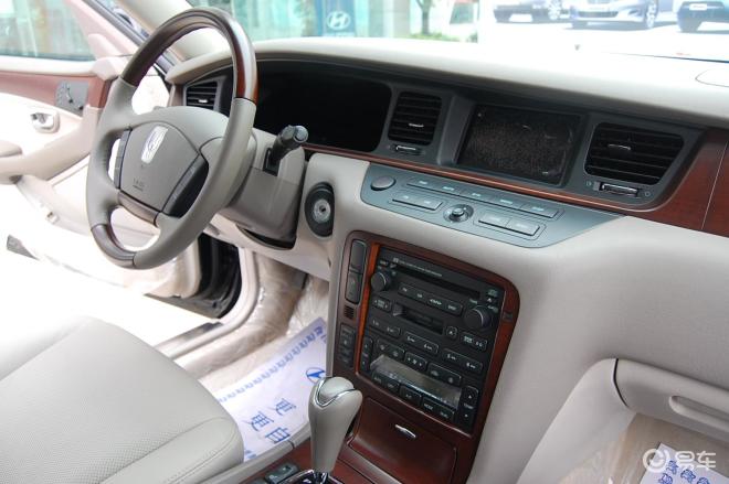 雅科仕(进口) 3.5普通型现代雅科仕内饰