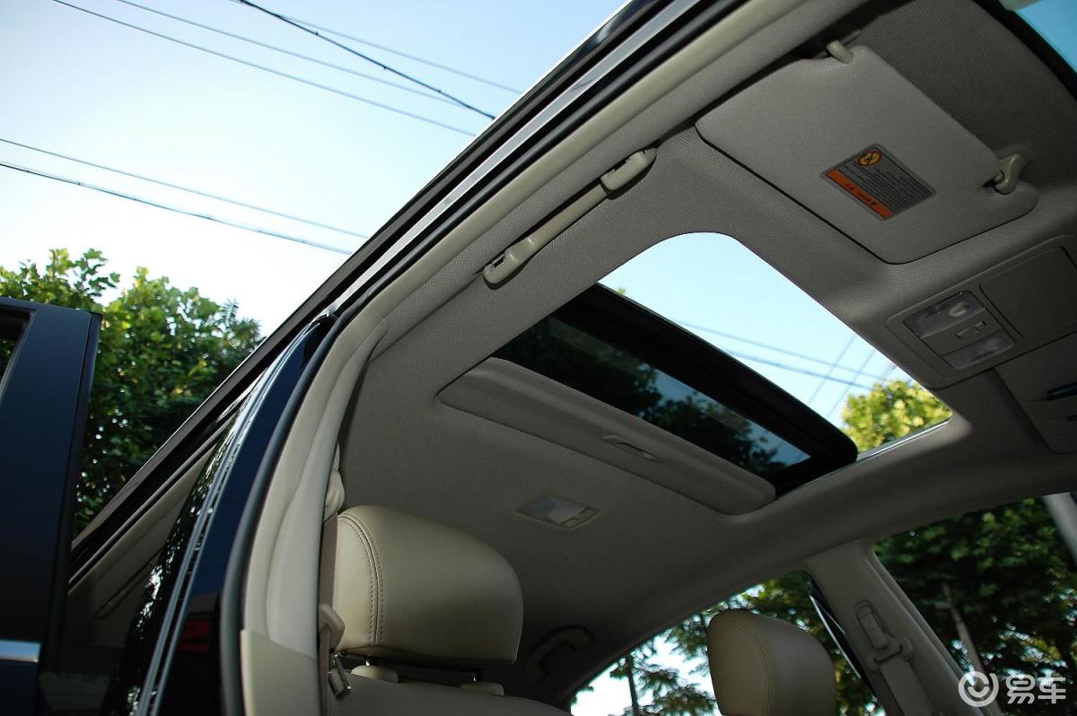 1.6l xl 豪华天窗版 at