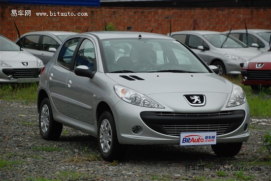 标致207全系可获6000元的现金优惠