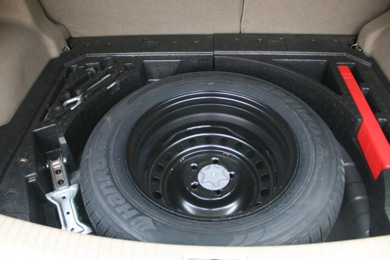 【逍客2008款20 x雷 cvt 2wd备胎汽车图片-汽车图片大全】-易车