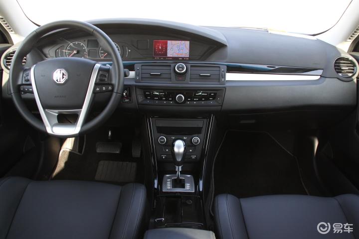 8t 精英版mg6内饰