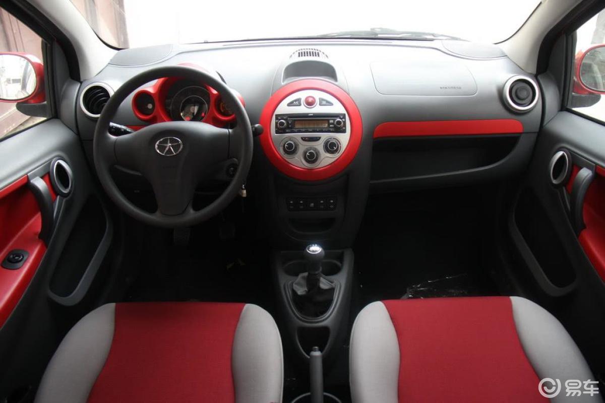 【悦悦2010款豪华型 1.0l mt内饰汽车图片-汽车图片大全】-易车