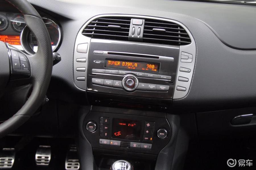 菲亚特  博悦 2011款  2011款  2009款  2008款  1.