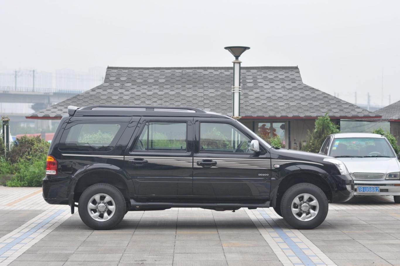 黄海挑战者2.0l 手动 豪华型 dd6490p