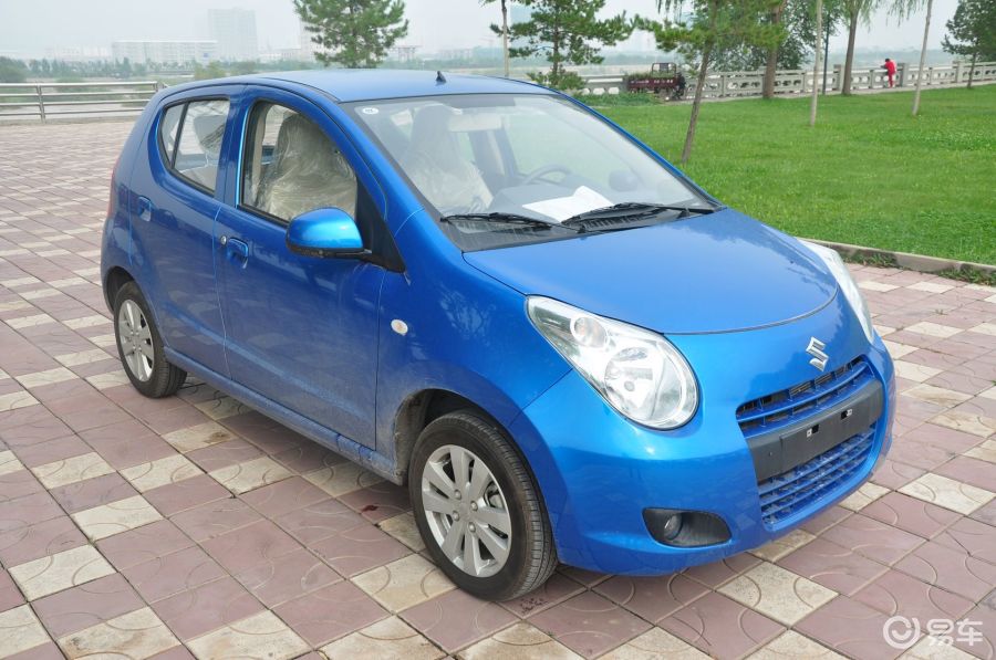 【新奥拓2009款豪华型 at外观汽车图片-汽车图片大全】-易车网